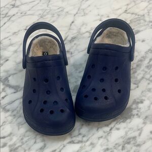 CROCS Kids Dark Blue Insulated Shoes